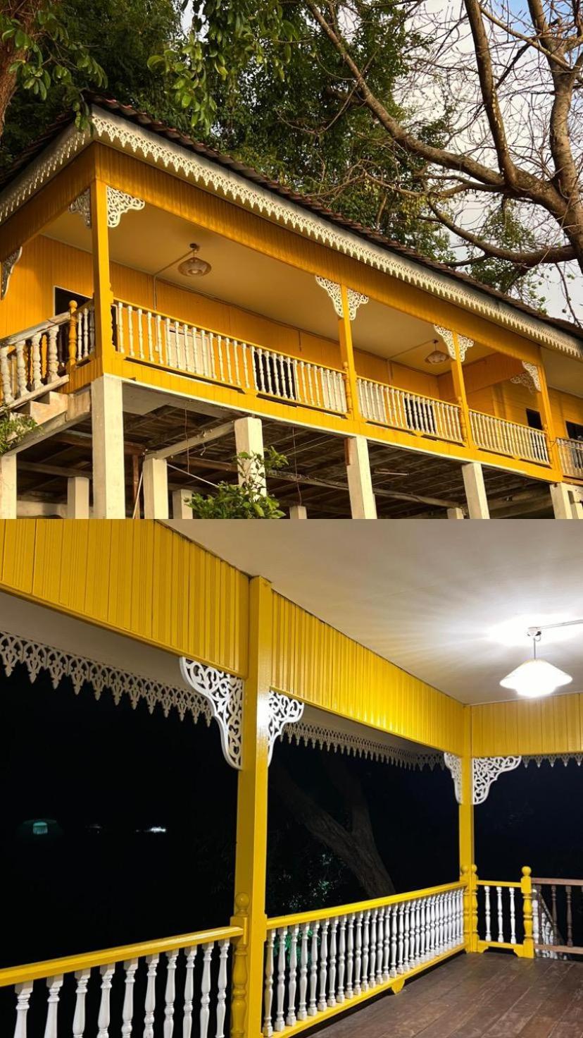 Kayangan Crystal Chalet Kampung Kuala Besut Exterior foto